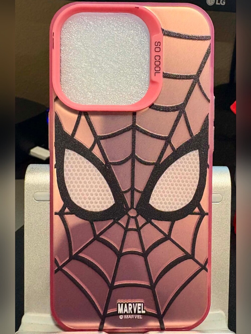 Fashion iPhone 15 PRO Case (Ultra Slim & Soft to touch)